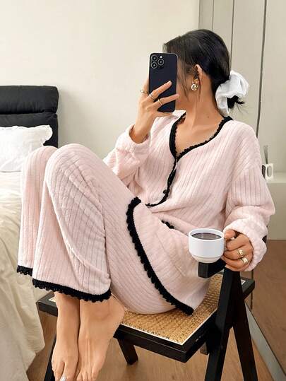 SHEIN 撞色滚边双口袋开襟长袖上衣和裤子女士家居服套装，蓬松舒适的冬季服装