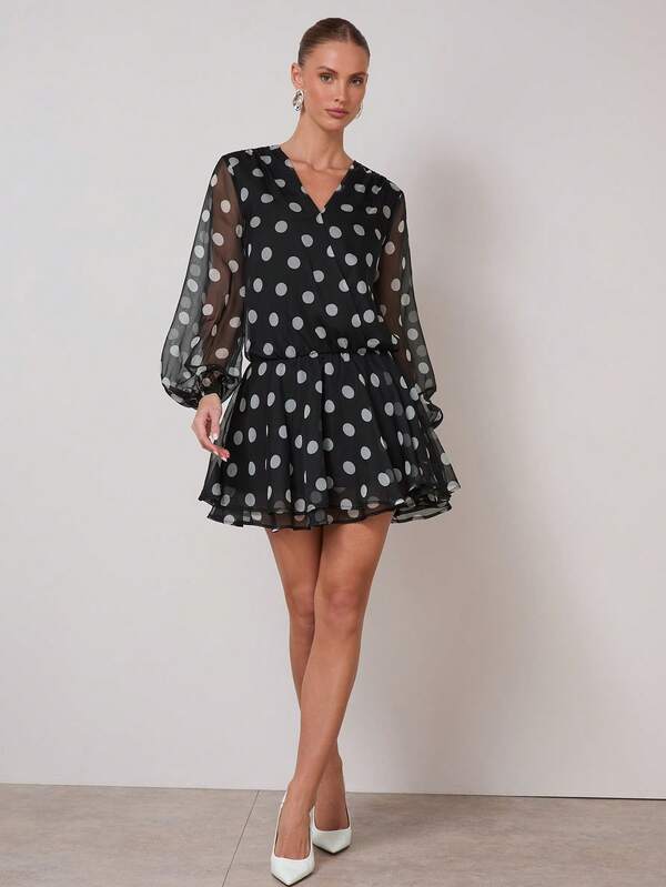 COSMINA Vestido de mujer con estampado de lunares, cuello en V, mangas farol y volantes en el bajo, estilo romántico, adecuado para uso diario, citas, estampado de lunares negros y blancos, tela de gasa, vestido de primavera/otoño, vestido de resort, vestido elegante. Y vestido mini de moda.