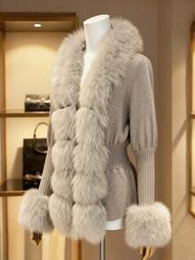 Franclia 女士卡其色秋季时尚气质V领直肩长袖毛领拼接毛绒袖口拼接针织无扣高端肩带修身百搭短款开衫，适合秋冬季节、圣诞节、新年和感恩节等场合穿着。 - 卡其色 - 查看 1