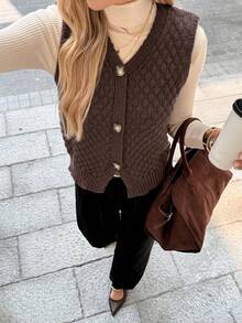Serisse Colete feminino casual de tricô, cor sólida, decote em V e abotoamento simples, ideal para outono/inverno. Colete de tricô feminino, cardigã sem mangas, blusa marrom, cardigã marrom, suéter marrom, colete estilo western, blusa de tricô texturizado, colete de tricô grosso. - Castanho - Ver 5