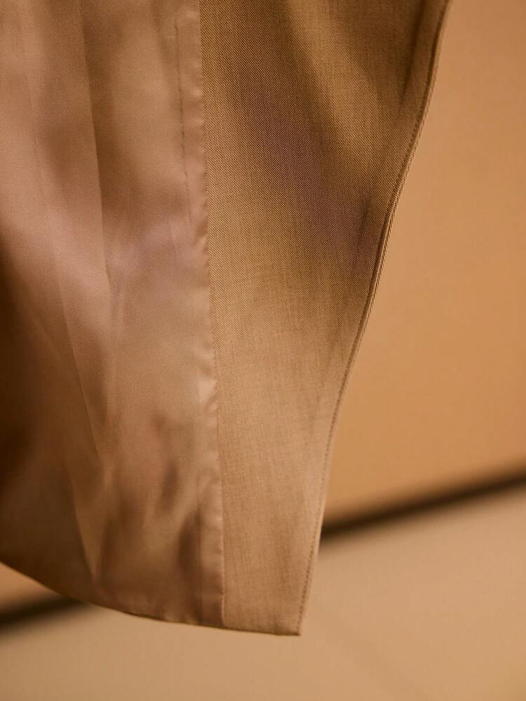 MINIMALIST COMMUTER METAL 3D FLOWER PU WAIST BELTED KHAKI BLAZER