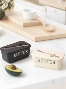 1个PP材质黄油碟，带盖和刀，碟身印有“BUTTER”字样，可保持黄油新鲜，方便日常早餐和烘焙使用。 - 彩色 - 查看 8