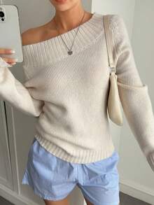 DAZY 女士秋冬不对称露肩修身套头长袖休闲毛衣，优雅露肩设计 - 米色 - 查看 4