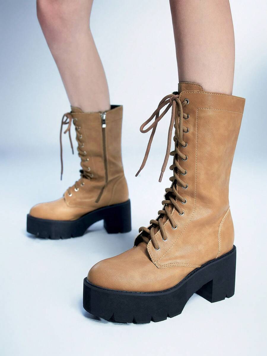 Sugerpunk 女士时尚黑色厚底摩托车中筒靴，街头风格 - 卡其色 - 查看 1