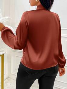 SOLERSUN 光泽优雅的杏色衬衫，适合女士通勤、休闲商务，适合新年假期派对服装 - 鏽棕色 - 查看 2