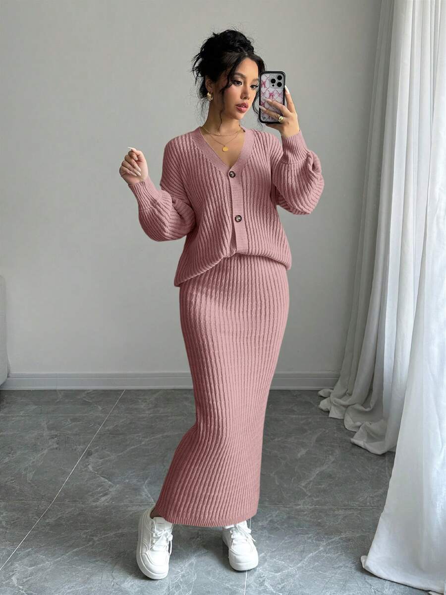 Elenzga 女士休闲通勤简约纯色V领落肩宽松纽扣开衫针织半身两件套，秋冬款 - 藕粉色 - 查看 1