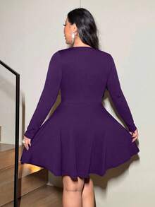NU&NOW Váy chữ A dài tay tối giản màu trơn ren chắp vá gợi cảm cho nữ cỡ lớn - Màu tím - Xem 5