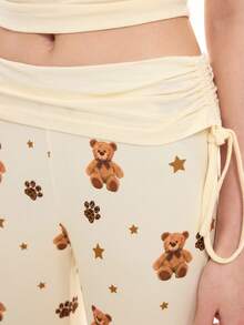 ROMWE Kawaii 两件套女士可爱小熊刺绣蕾丝上衣和小熊印花喇叭裤套装 - 杏色 - 查看 7