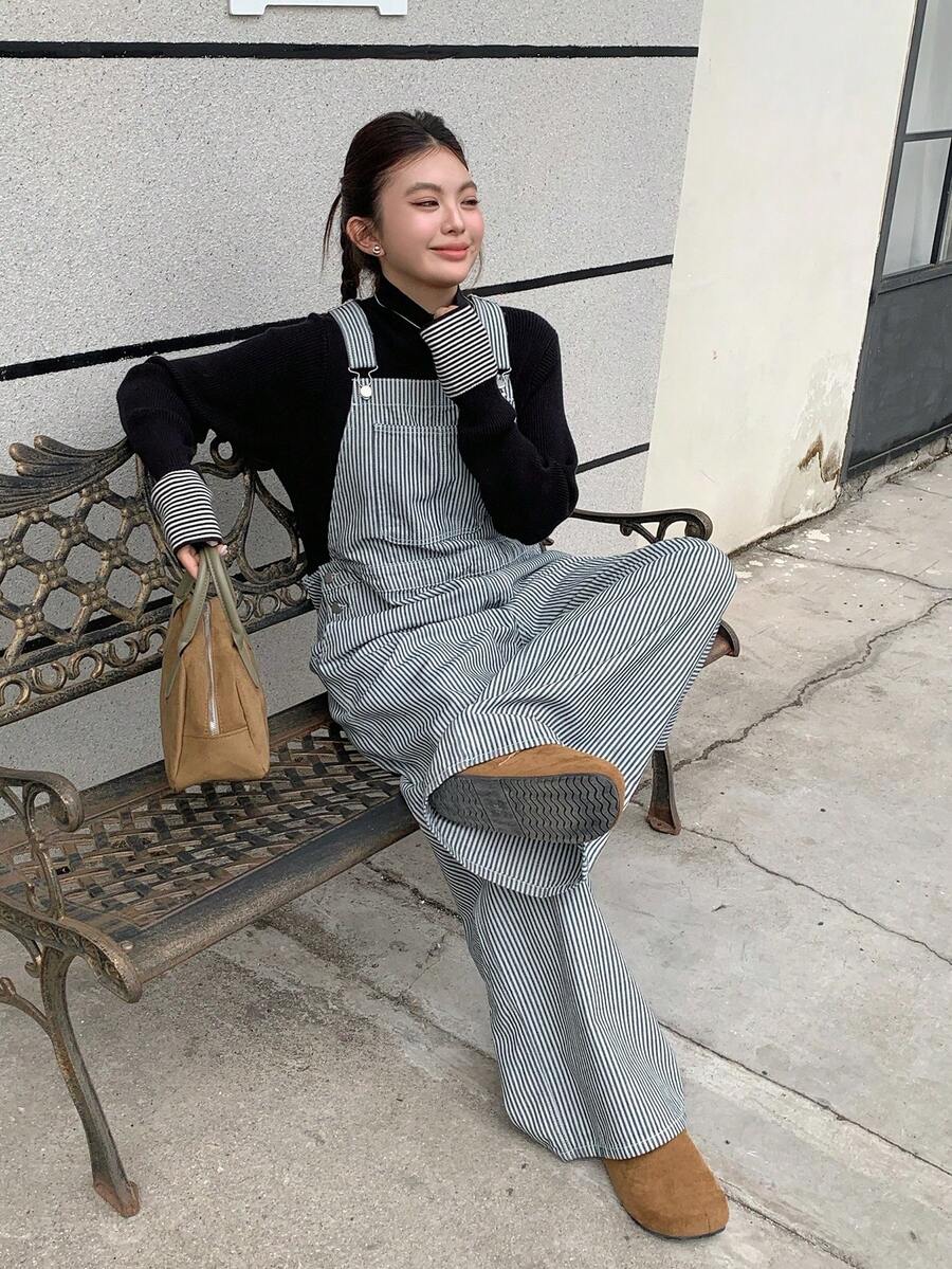 Dazy Plus 时尚条纹宽松休闲背带裤，带口袋，大码女式长款牛仔连体裤 - 藍色 - 查看 1