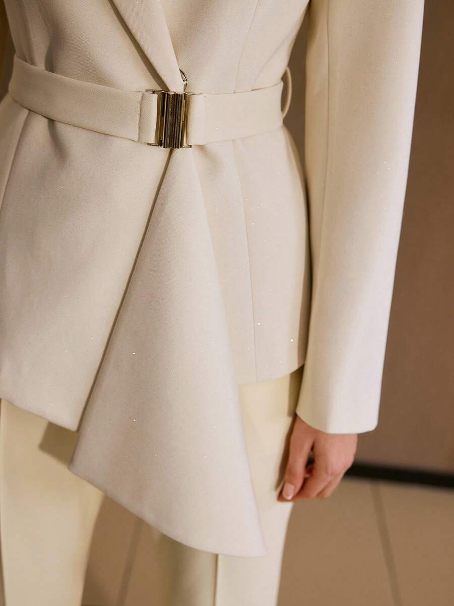 MOTF PREMIUM 女士通勤风时尚系带翻领西装外套 - 杏色 - 查看 2