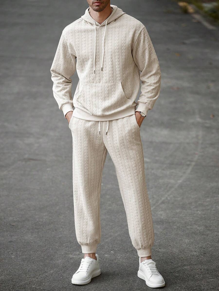 Manfinity Homme 男士秋季长袖连帽卫衣，带口袋和抽绳，搭配运动裤套装，男士针织套装，男士套装，奶油色男士服装，男士家居服套装，男士针织套装 - 杏色 - 查看 1