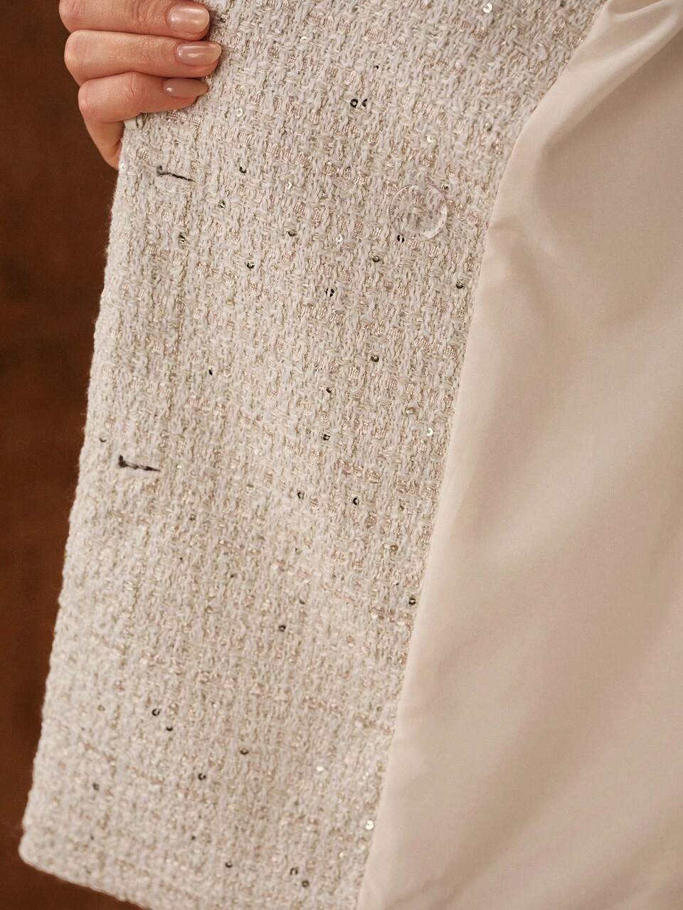 TWEED CHAIN DETAIL STRUCTURED BLAZER