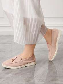 Sleekvia Women's Casual Versatile Commuting Flat Shoes For Christmas