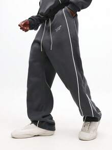 SUMWON Men Oversized Hoodie And Sweatpants Coordinated Set With White Piping Details And Front Logo - Grey - View 5