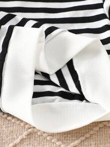 SHEIN 2pcs/Set Infant Unisex Baby Boy 0-3Y Spring/Autumn Classic Striped Long Sleeve Zip-Up Jacket And Denim Pants Set, Fashionable Casual Style, Versatile, Suitable For Outings, Everyday Wear, Family Gatherings, And Photo Shoots Black And White Baby Boy Outfit Baby Boy Striped Shirt Striped Shirt Baby Boy Casual Set Baby Boy Clothes Baby Boy Clothes Boy Clothes Sets - Multicolor - View 5