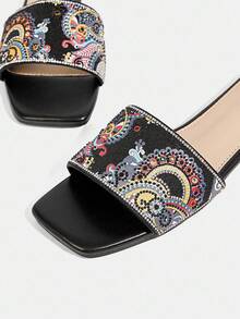 CUCCOO TILAWA Women's Black Print Rhinestone Embellished Flat Sandals For Christmas - Black - View 8