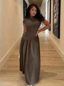Alexandranx Elegant Minimalist Daily Wear Asymmetric Hem Fitted Collared Short Sleeve A-Line Dress - Coffee Brown - View 5