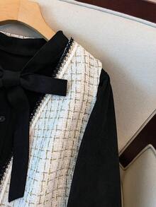 GlowEve CURVE Set da donna taglie forti elegante composto da gilet da pendolare e abito plissettato a maniche lunghe - Bianco e nero - Visualizzare 5