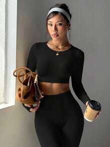 Easithlete Easithlete 无缝高弹力女士纯色圆领长袖短款T恤和紧身裤运动套装 - 黑色 - 查看 5