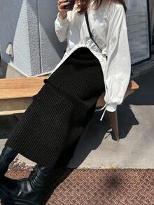 FRIFUL 女士纯色深灰色罗纹针织弹力腰直筒半身裙，显瘦，适合度假、秋季和冬季穿着。 - 黑色 - 查看 4