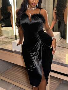 Slaydiva فستان ميني مشدود مزخرف بالفرو المزيف بياقة على شكل حرف V بدون أكمام، مناسب للحفلات والنوادي الليلية والعطلات والنوادي والبارات وأحداث المساء