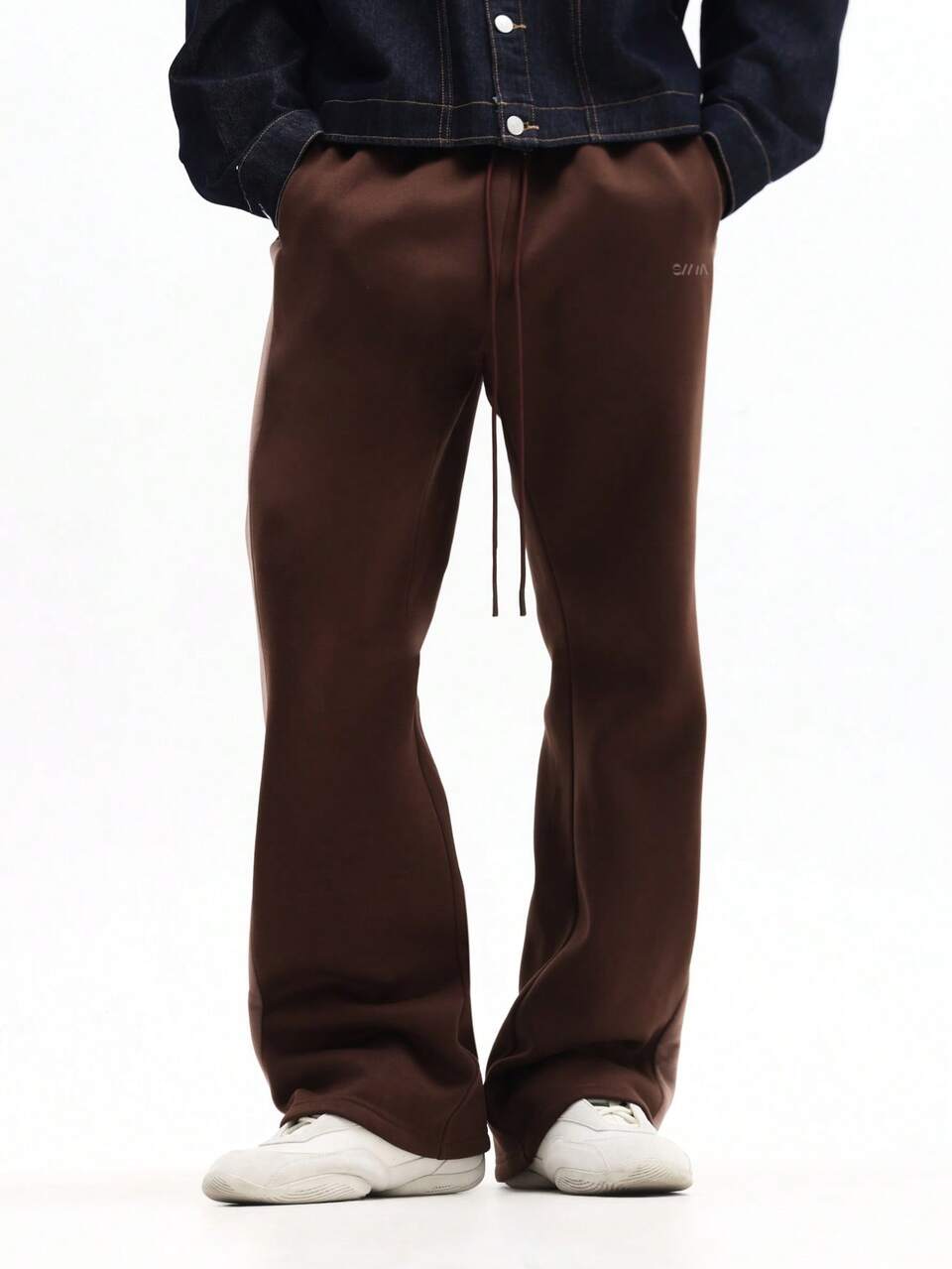 Pantaloni della tuta svasati con pannello laterale a contrasto