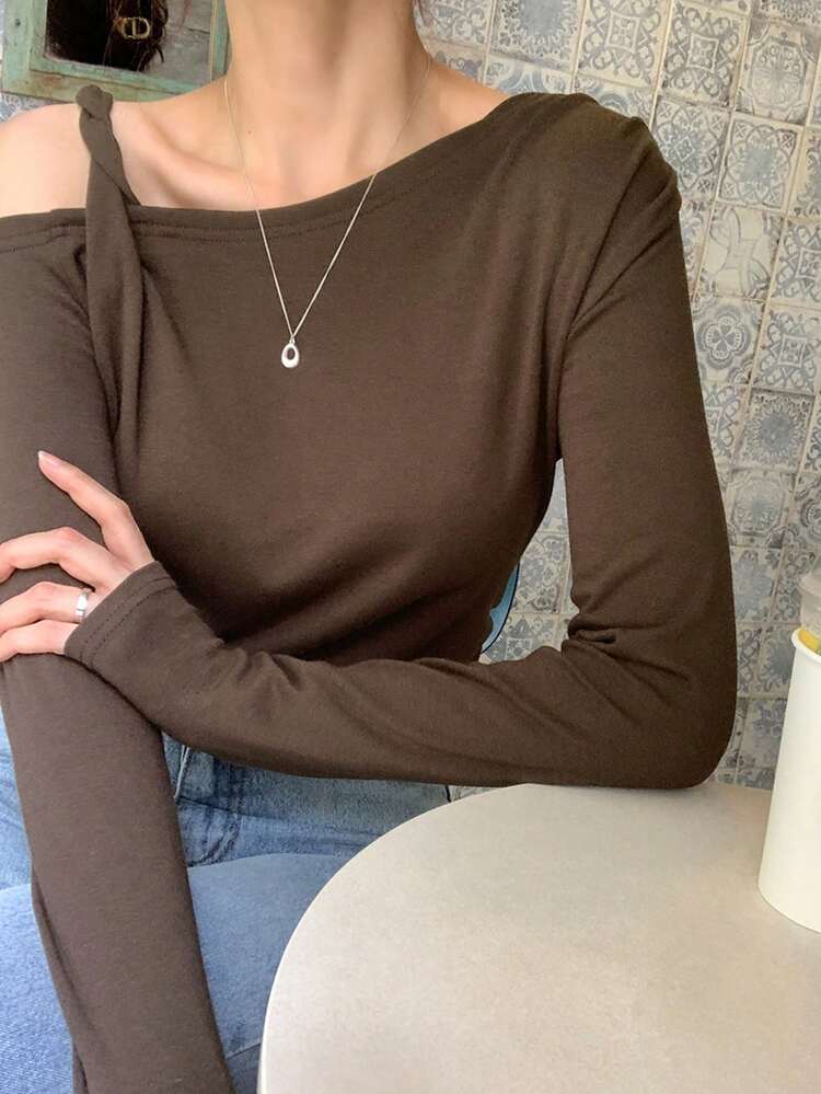 Unique Twist Knot Oblique Shoulder Long Sleeve T-Shirt, Asymmetrical Asymmetrical Shoulder Women Tee
