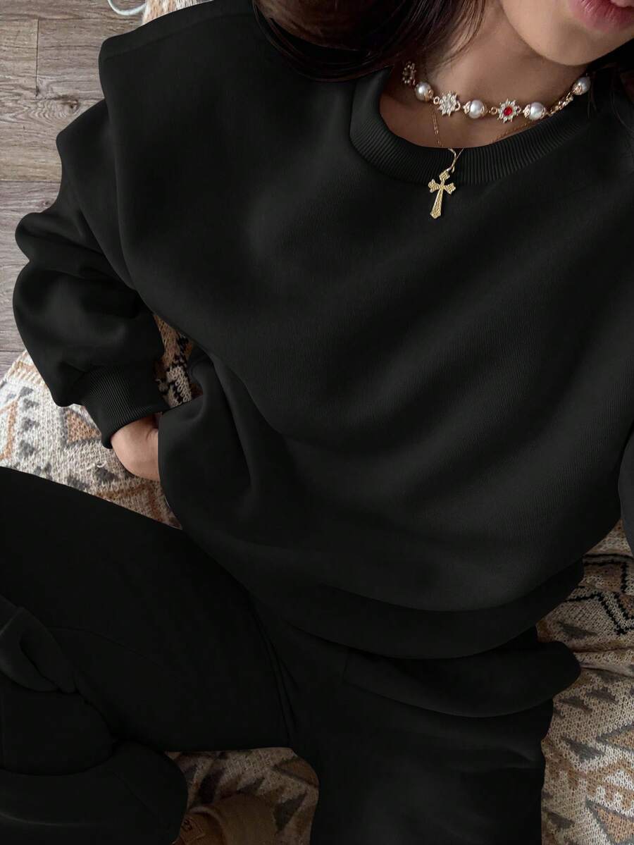 SHEIN Unity Casual Solid Color Fleece Round Neck Sweatshirt And Sweatpants Set, Suitable For Autumn And Winter - Black - View 1