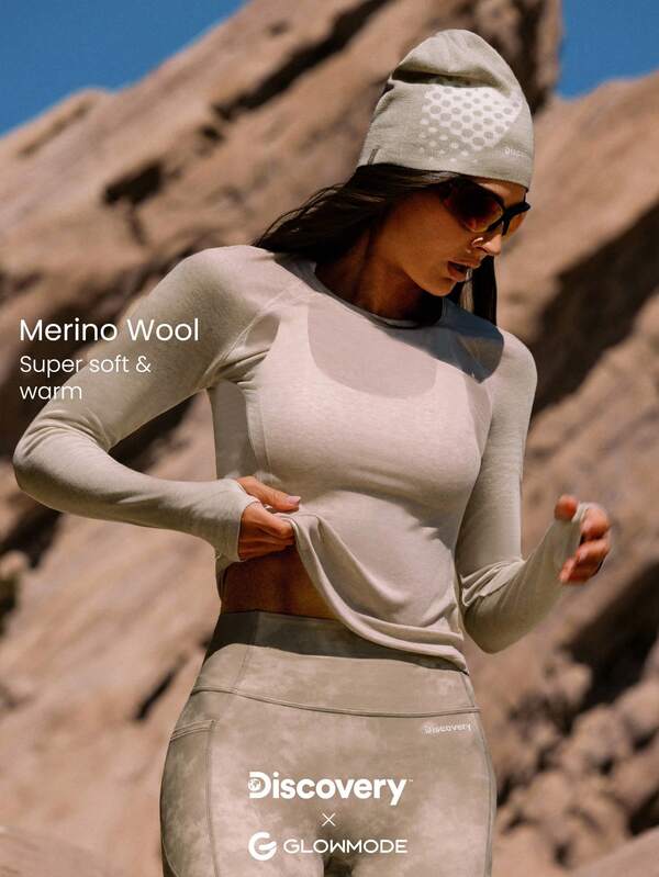 GLOWMODE X Discovery Merino Wool Soft Warm Lightweight Contrasting Seams Thumbholes Slim-Fit Crewneck Merino Wool-Blend Long-Sleeve Top Outdoor Hiking Daily Active Wear Fall Winter