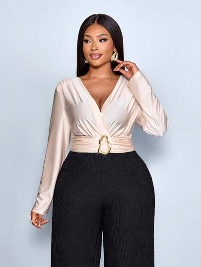 SOLERSUN Plus Size Women's Autumn And Winter Fashionable And Elegant Casual Maxi Jumpsuit V-Neck Long Sleeved Shoulder Pleated Waistband Elastic Waistband Splicing Heterogeneous Splicing Black Apricot Color Contrasting Splicing Waist Pleated Patchwork Metal Decoration Date Versatile Suitable For Any Occasion Black Texture Fabric,Fall Clothes For Women,Winter Clothes For Women,Halloween Clothes,Christmas Clothes,New Year Look