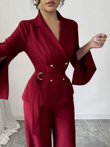 SHEIN Elenzya 女士酒红色西装外套套装，领口收腰，喇叭袖，开衩设计，双排扣外套搭配直筒裤。 - 酒紅色 - 查看 2