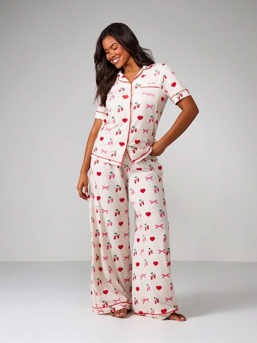 Missguided x Playboy 樱桃印花纽扣睡衣套装，饰有爱心和蝴蝶结，长袖家居服 - 彩色 - 查看 1