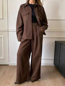 DAZY Set casual da donna composto da camicia con tasche e pantaloni in tinta unita, completo da relax autunnale - Caffè Marrone - Visualizzare 4