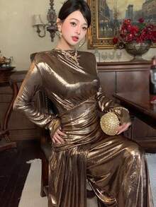 DAZY Women's Elegant Solid Color Glossy Pleated Mid-Length Dress, Autumn