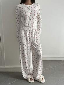 Livesso 女士休闲碎花圆领两件套家居服，秋冬款 - 白色 - 查看 4