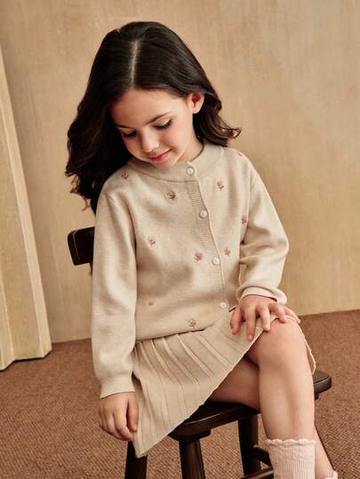 SHEIN 2 件套年轻女孩花卉刺绣针织开衫和百褶裙套装，可爱/复古/休闲套装，适合学校和户外，春夏装