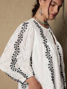 Freevana Plus Size Boho Floral Embroidery White Top Vintage Country - White - View 6