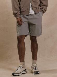 Musero Strukturerade, kraftiga, veckade fållar, längre shorts, höst- och vintergarderob - Ljusgrå - Visa 2