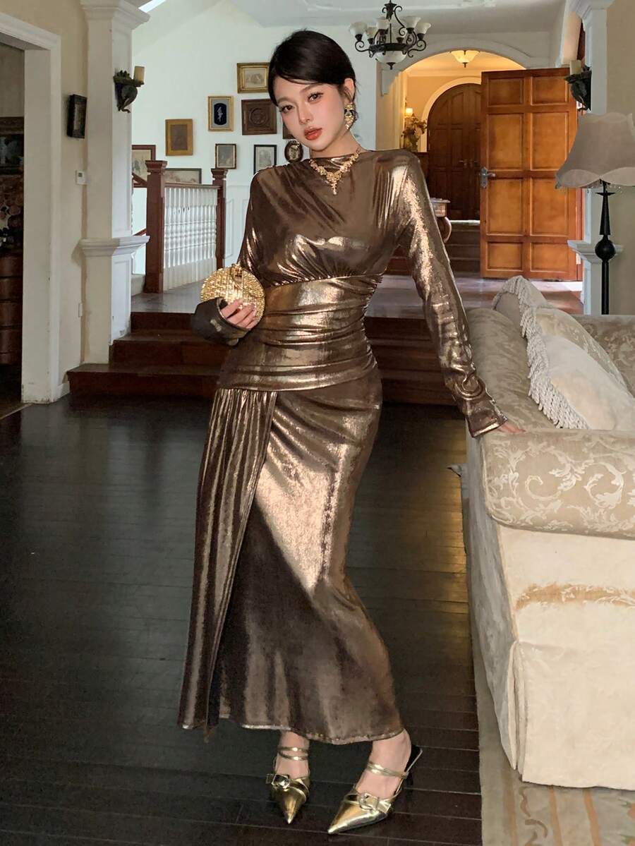 DAZY Women's Elegant Solid Color Glossy Pleated Mid-Length Dress, Autumn