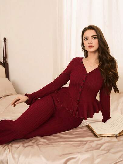 Moireta Elegante Mature Asymmetric Ruffle Patchwork Thickened Brushed Ribbed Button Neck Long Flare Sleeve Com Tafel Bordeaux Pajama Set view 4