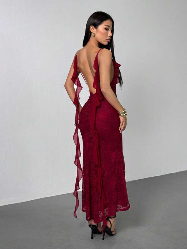 SHEIN PETITE Women's Elegant Romantic 3D Floral Decor Valentine's Day/Vacation Spaghetti Strap Dress, Flowing Sheer Lace Patchwork Ruffle Hem