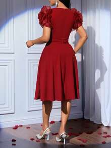 SHEIN Lady Váy đỏ rượu thanh lịch cổ chữ V thắt eo cho nữ - Màu Đỏ Sâu - Xem 2