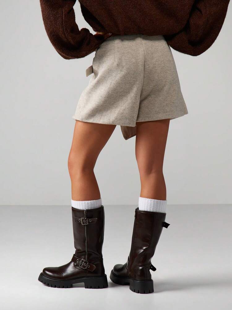 MISSGUIDED Gonna con risvolto in stile lana con dettaglio fibbia, adatta per l'autunno e l'inverno