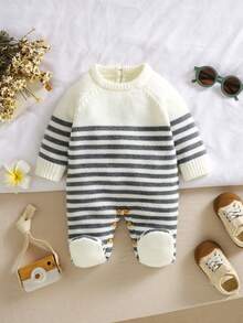 SHEIN 1pc Newborn Striped Crew Neck Long Sleeve Romper, Casual & Minimalist Design - Grey - View 7
