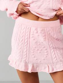 MISSGUIDED 情人节冬季舒适针织套装：心形针织长袖套头衫和荷叶边迷你裙 - 粉色 - 查看 6