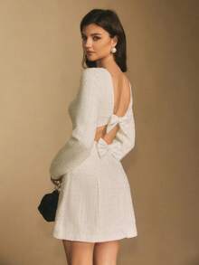 Poéselle 女士方领长袖露背蝴蝶结装饰优雅迷你连衣裙 - 白色 - 查看 10