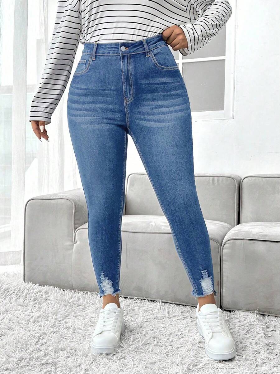 SHEIN ICON Plus Size Casual Distressed Slim Fit Denim Jeans - Medium Wash - View 1
