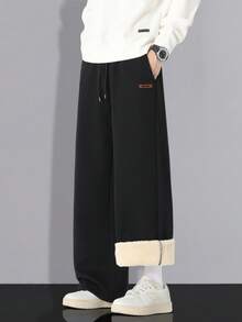 Manfinity EZcore 男士字母图案抽绳腰带口袋阔腿休闲抓绒裤，冬季款 - 黑色 - 查看 3