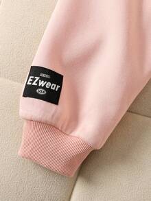 SHEIN Teen Girl Sweatshirt Co-Ord , Loose Casual Letter Embossed Patched Detail Letter Graphic Round Neck Pullover Sweatshirt And Sweatpants Sports 2pcs/Set Outfit - Pink - View 4