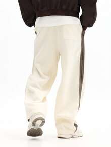 SUMWON 低裆运动裤，侧边饰有织带和品牌标识，休闲舒适，纯色 - 米色 - 查看 4